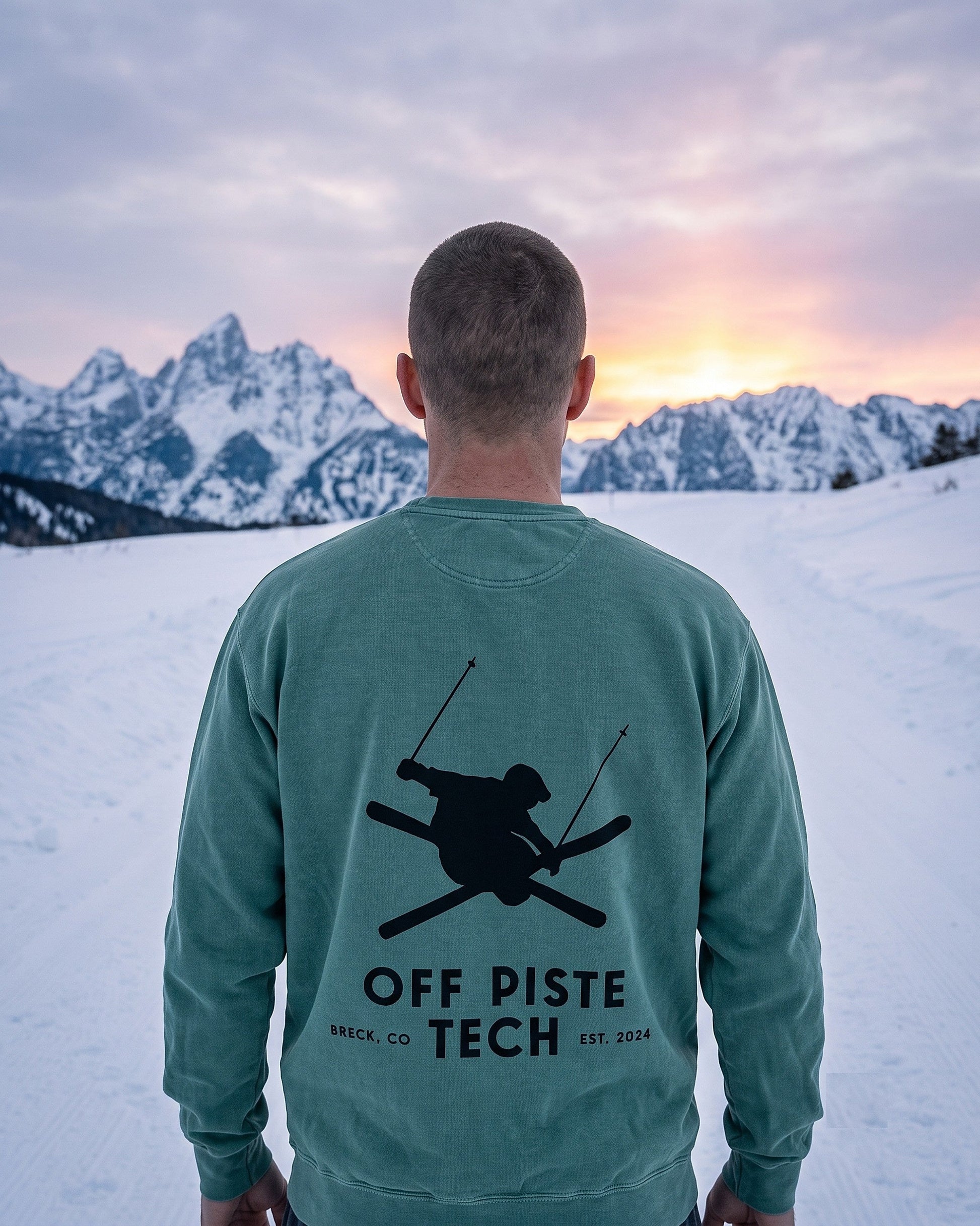 Off Piste Back Graphic Ski Crewneck Sweatshirt in Light Green, story view
